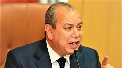 محافظ كفرالشيخ يحيل 28 طبيباً وموظفاً بسيدى غازى للتحقيق