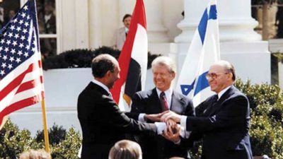 كيف استفادت إسرائيل من اتفاقية كامب ديفيد ؟