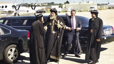 شائعات الإخوان تحيط زيارة البابا تواضروس إلى أمريكا 