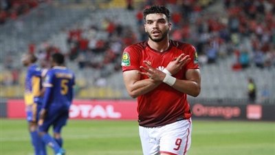 وليد أزارو يكتفي بالتأهيل في مران الأهلي
