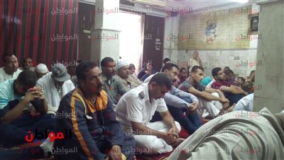 صور.. أهالى الهرم يؤدون شعائر الجمعة بعنوان درجات العطاء ومنازل الشهداء