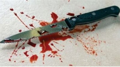 فلاح يعتدي على تاجر مواشى بسلاح أبيض بسبب خلافات الجيرة في البحيرة