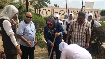 تعليم كفرالشيخ تتابع حملة التشجير بمدارس بلطيم والبرلس