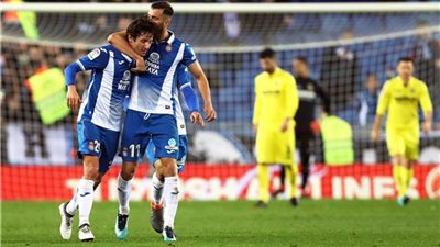 إسبانيول يقسو على فياريال بثلاثية في الدوري الإسباني 