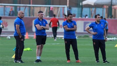 كارتيرون يجهز ثنائي الأهلي لمواجهة الترسانة