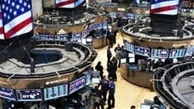 تراجع الأسهم الأمريكية وول ستريت متأثرة بأسعار النفط وعوائد السندات