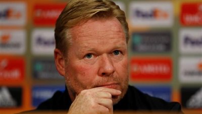مدرب منتخب هولندا يهاجم فان دايك