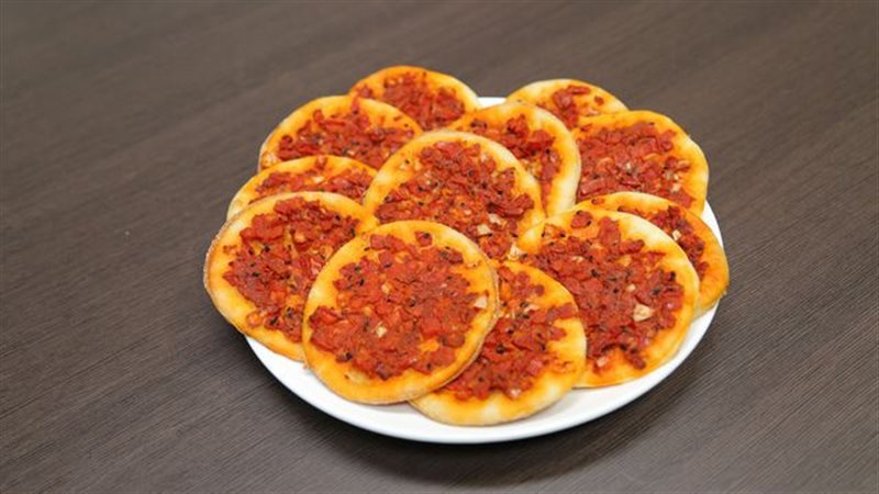 طريقة عمل مناقيش