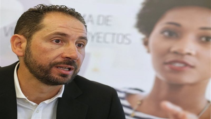 مدرب إشبيلية بابلو