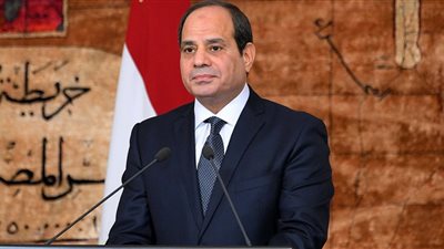 الندوة التثقيفية الـ 29 للقوات المسلحة.. فيديو| السيسي يشاهد فيلمًا تسجيليًا عن حرب أكتوبر
