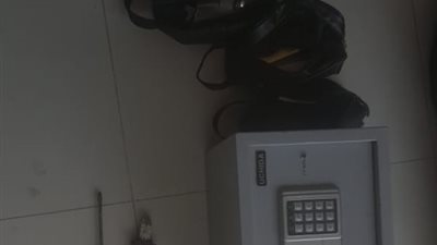 وفاة لص أثناء سرقته محل حلاقة شهير بمنطقة البساتين