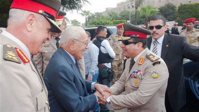 ما الذي قالته مقالات بصراحة لمحمد حسنين هيكل وطلب السيسي قراءتها