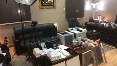 القبض على خريج نظم ومعلومات استغل امكانياته لتزوير المحررات الرسمية 