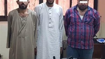 القبض على مرتكبى واقعة سرقة سيارة نقل من قائدها بالإكراه في القليوبية
