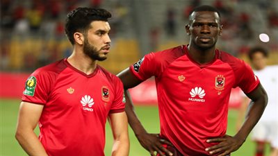 الأهلي يتخذ قرارا مفاجئا بشأن أزارو وكوليبالي