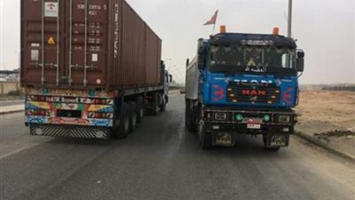العناية الإلهية تنقذ سائقى سيارتين نقل من الموت المحقق بمركز ببا