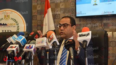 صور.. رئيس المركزي للتنظيم والإدارة يكشف أسباب رفض زيادة إجازات الموظفين