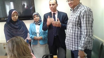 بالصور.. وكيل صحة سوهاج يجتمع بقيادات الصحة بالمديرية