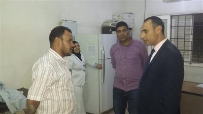 وكيل صحة سوهاج يتفقد مستشفى المنشاة العام