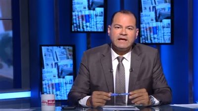 الإعلامي نشأت الديهي منفعلا على أيمن نور: أنت مزور وخاين وعميل
