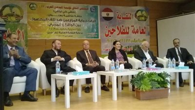 صور .. انطلاق ملتقى حماية المزارعين بحضور نقيب الفلاحيين