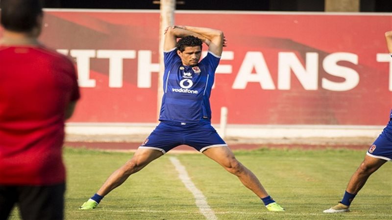 محمد نجيب مدافع الاهلى