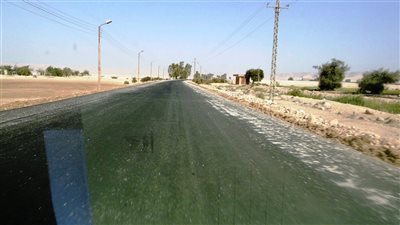 تفاصيل إعادة رصف وتوسعة طريق الأحايوه بسوهاج 