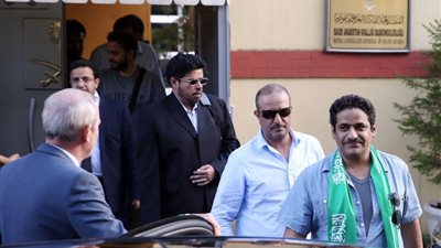 فيديو| وصول وفد أمني سعودي لمرافقه المحققين الأتراك لتفتيش القنصلية 