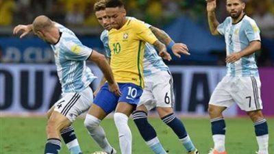 بث مباشر.. مباراة البرازيل والأرجنتين في كلاسيكو الأرض