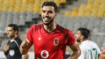 محمد يوسف يكشف موعد وصول وليد أزارو القاهرة