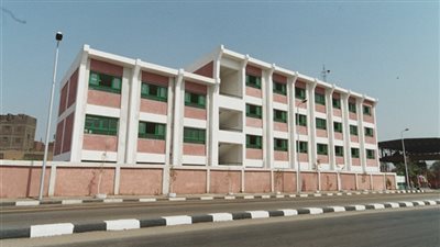 لتخفيف الكثافة الطلابية.. تخصيص أراضى لإقامة مدارس بالزاوية والسلام