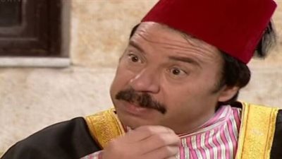 وفاة الفنان السوري توفيق العشا عن عمر 70 عاما