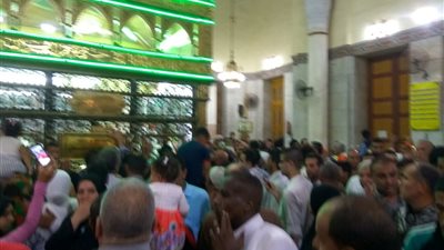  صور.. ضريح 