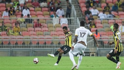 اتحاد جدة يعلن ترحيبه بقرار التحقيق في واقعة اعتداء لاعبه على حسين عبد الغني
