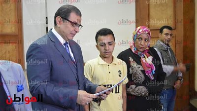 فيديو.. وزير القوى العاملة يسلم 60 عقد عمل لذوى القدرات الخاصة