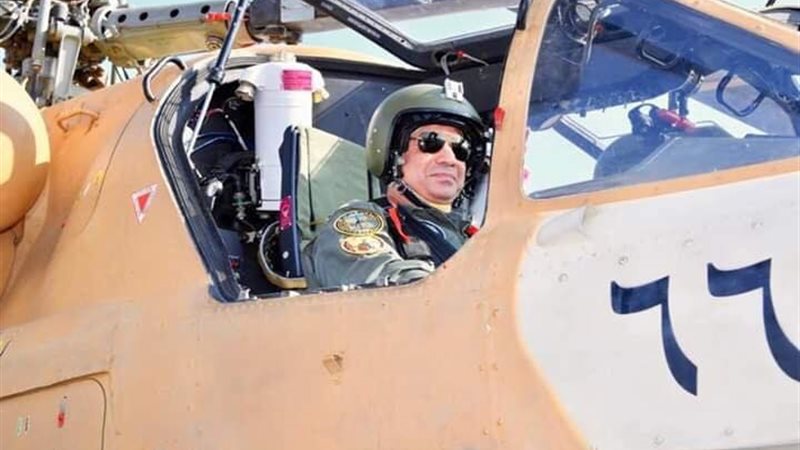 الرئيس السيسي يقود