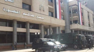 تشديدات أمنية مكثفة استعدادا لنظر أولى جلسات قاتل طفليه في الدقهلية
