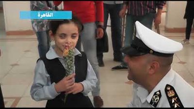 وزارة الداخلية تشارك المكفوفين الاحتفال بـ 