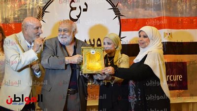 صور| تكريم الشاعر شوقي حجاب من مجلس الإعلاميين الدوليين