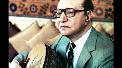 فيديو| مفيد فوزى يحضر بروفة أغنية 