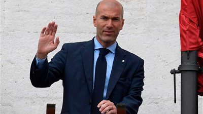 زيدان تَنبَّأ بما يحدث في ريال مدريد