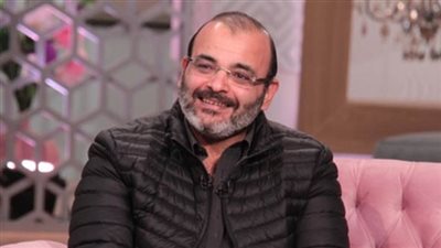 تفاصيل أزمة أغنية النفسية لمحمد الشرنوبي .. وأيمن بهجت قمر : مش محتاج اتخانق