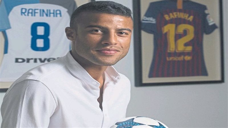 نجم برشلونة رافينيا