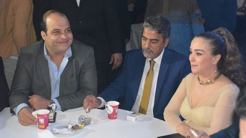 حمال عبد الناصر وشريف