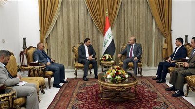 الرئيس العراقي يستقبل النائب الأول لمجلس النواب