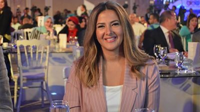 صور| دنيا سميرغانم تشارك في برنامج اليونيسيف لتوعية الأطفال 