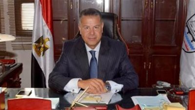 محافظ بني سويف يقرر صرف مساعدات مالية لـ 30 مواطنا من الحالات الإنسانية