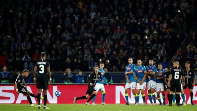 فيديو .. باريس سان جيرمان تخطف نقطة التعادل من نابولي بدوري الأبطال