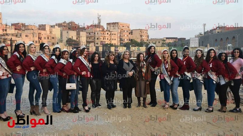هدى الكاشف وملكات