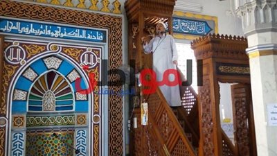 خطبة الجمعة في دروس الابتلاء والشر .. شعائر روحانية من رحاب مساجد مصر 